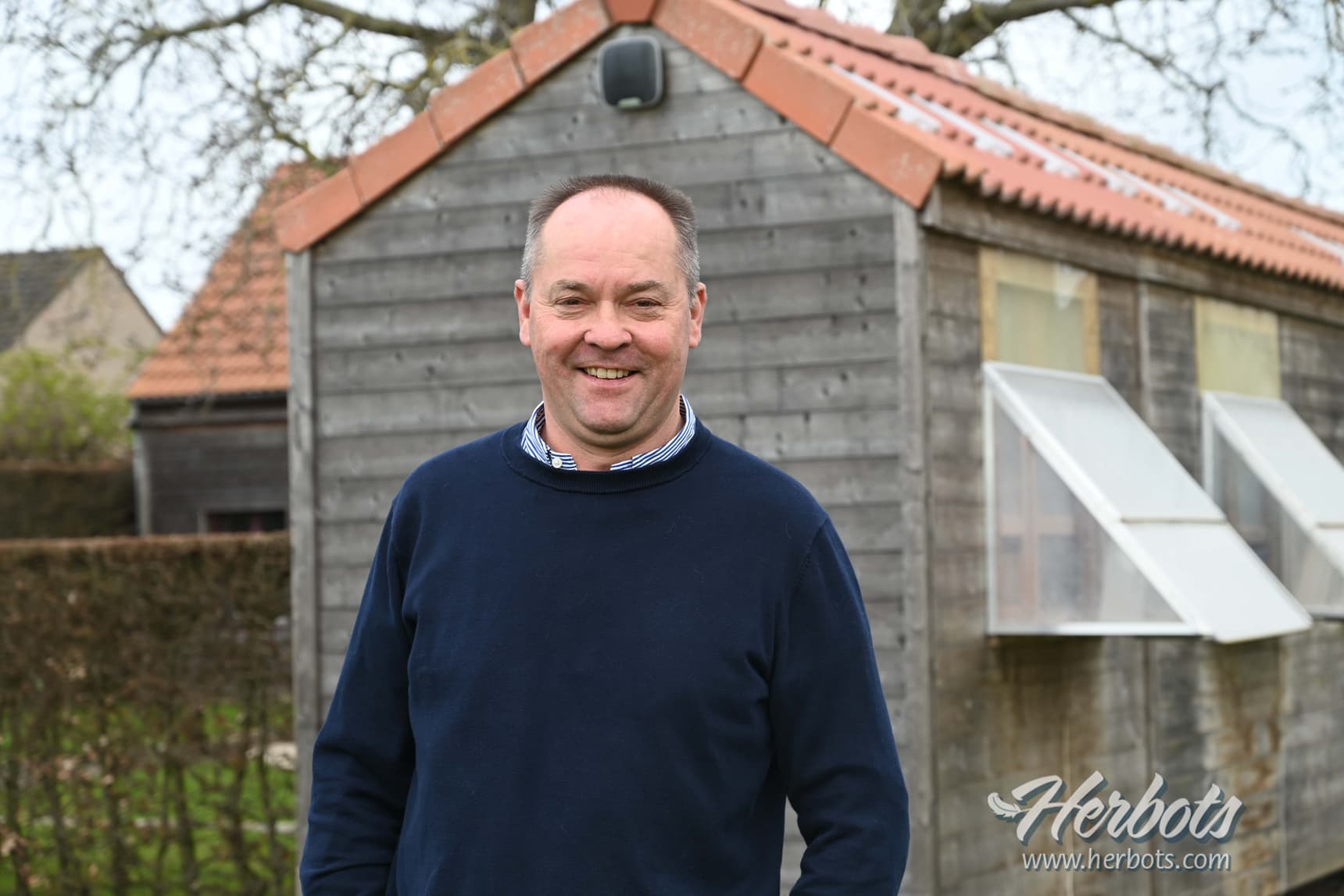 Chris De Backer - Beveren-Leie:  1st Provincial Bourges yearling - fastest of 2,196b. (West Flanders)