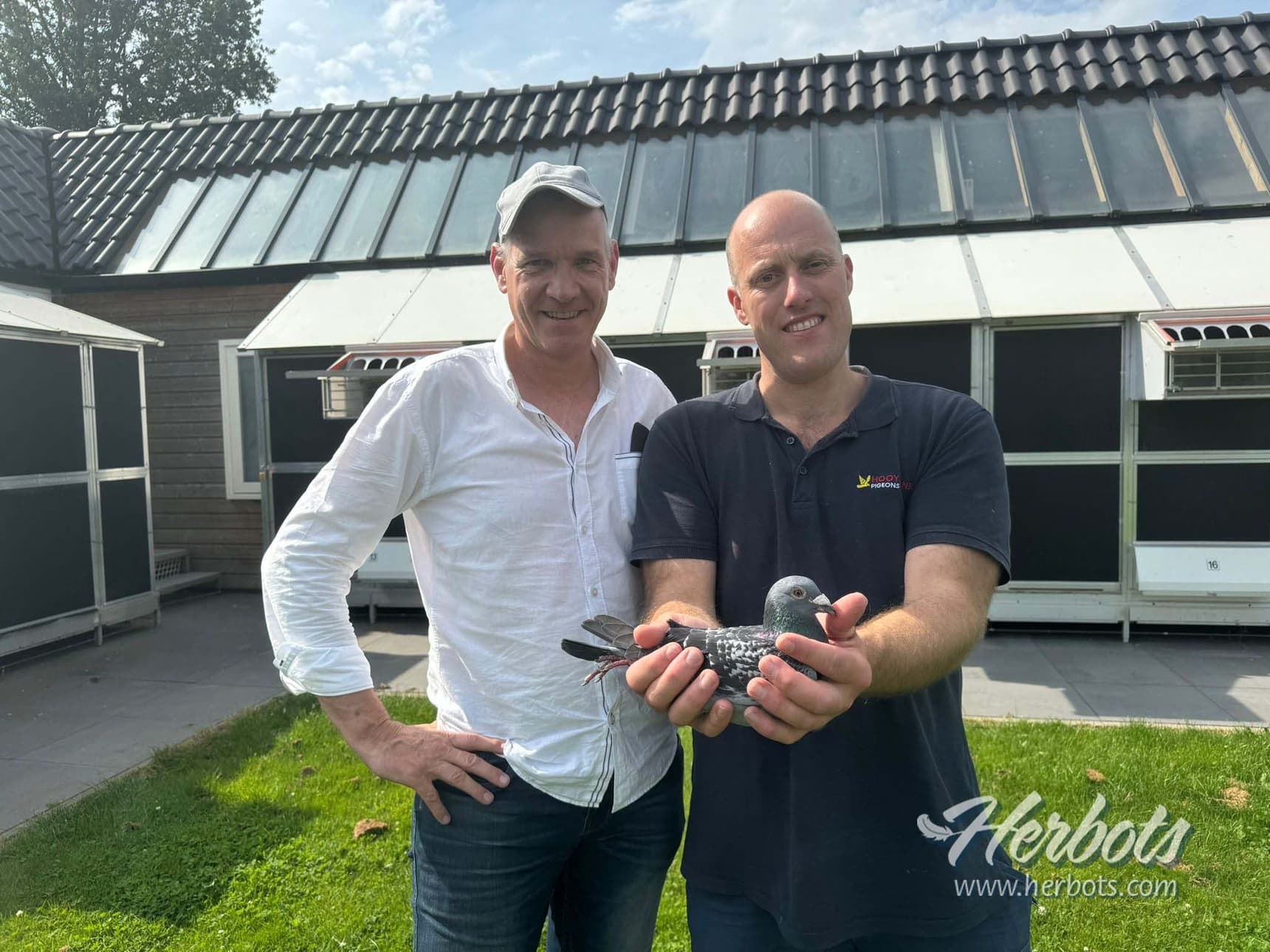 Team Hooymans WVL – Desselgem:  1e Prov. Bourges 830 oude  2e Prov. Bourges 1.366 jaarse