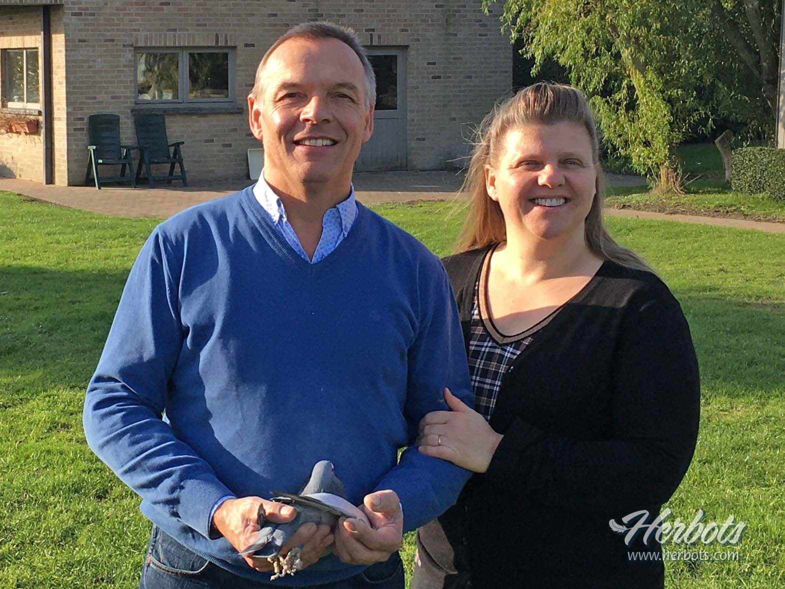 VANOVERSCHELDE-COLAERT (Zarren) 7th + 9th National Ace bird KBDB Long Distance