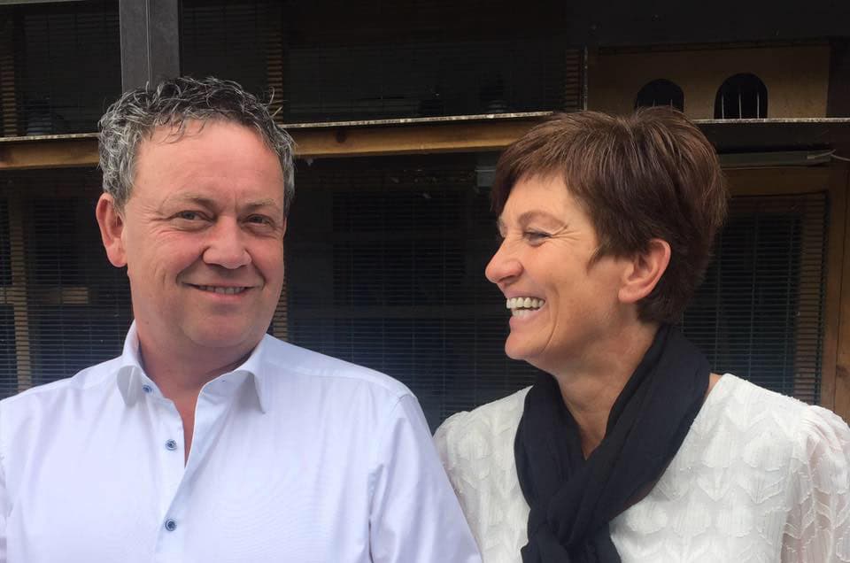 尼尔斯.布洛克斯网络限时拍卖会