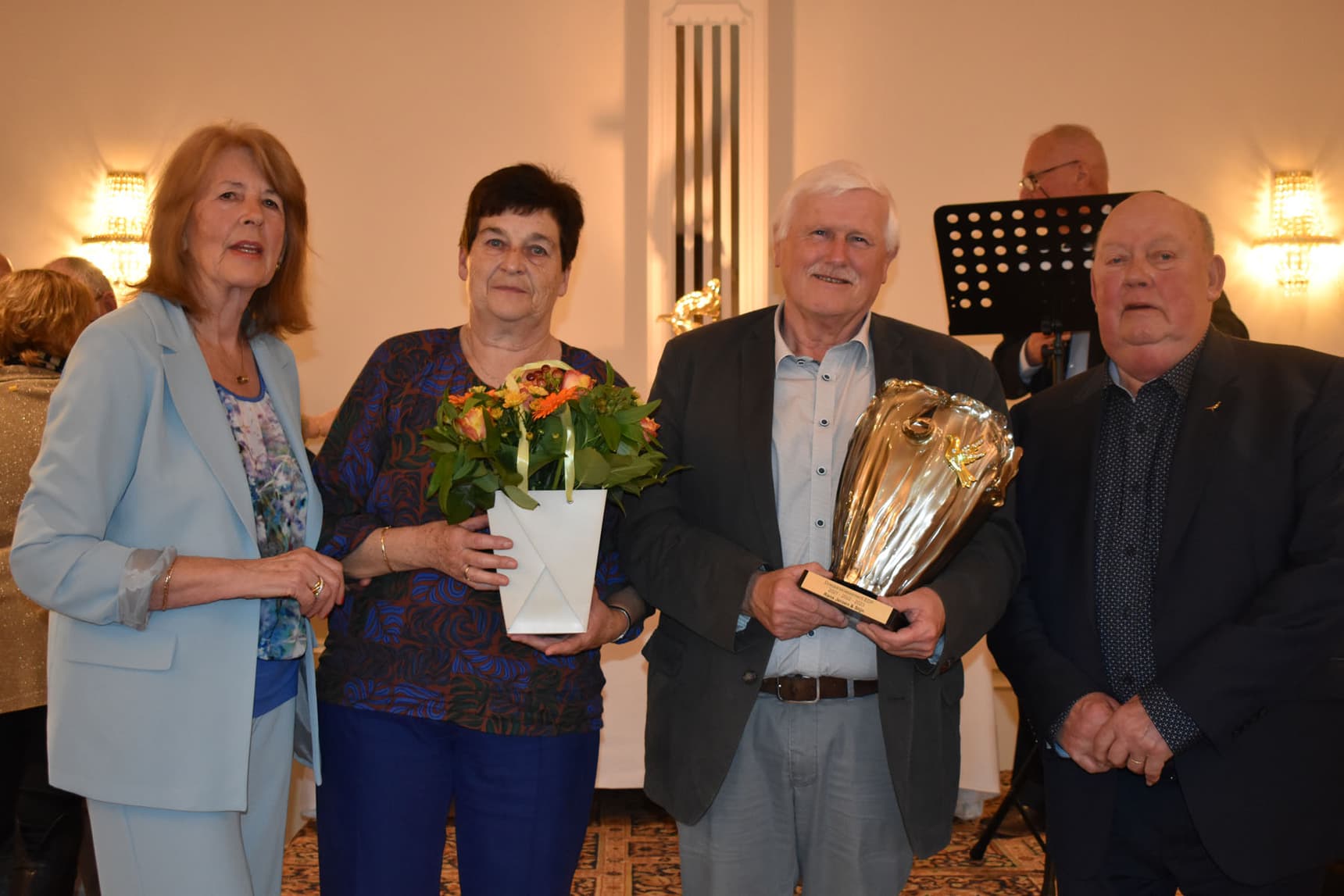Stijlvolle huldiging der laureaten in de Euro Diamond Pigeon 2023