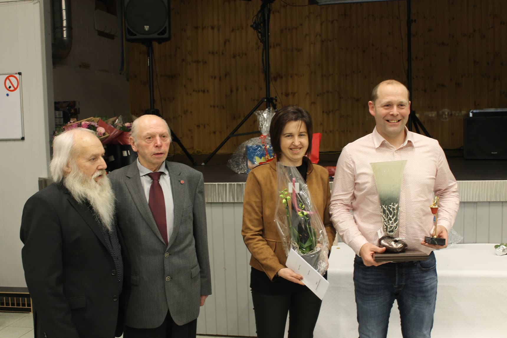 Koninklijke Denderbond Ninove : 125 jaar jong en dartel als een veulen !