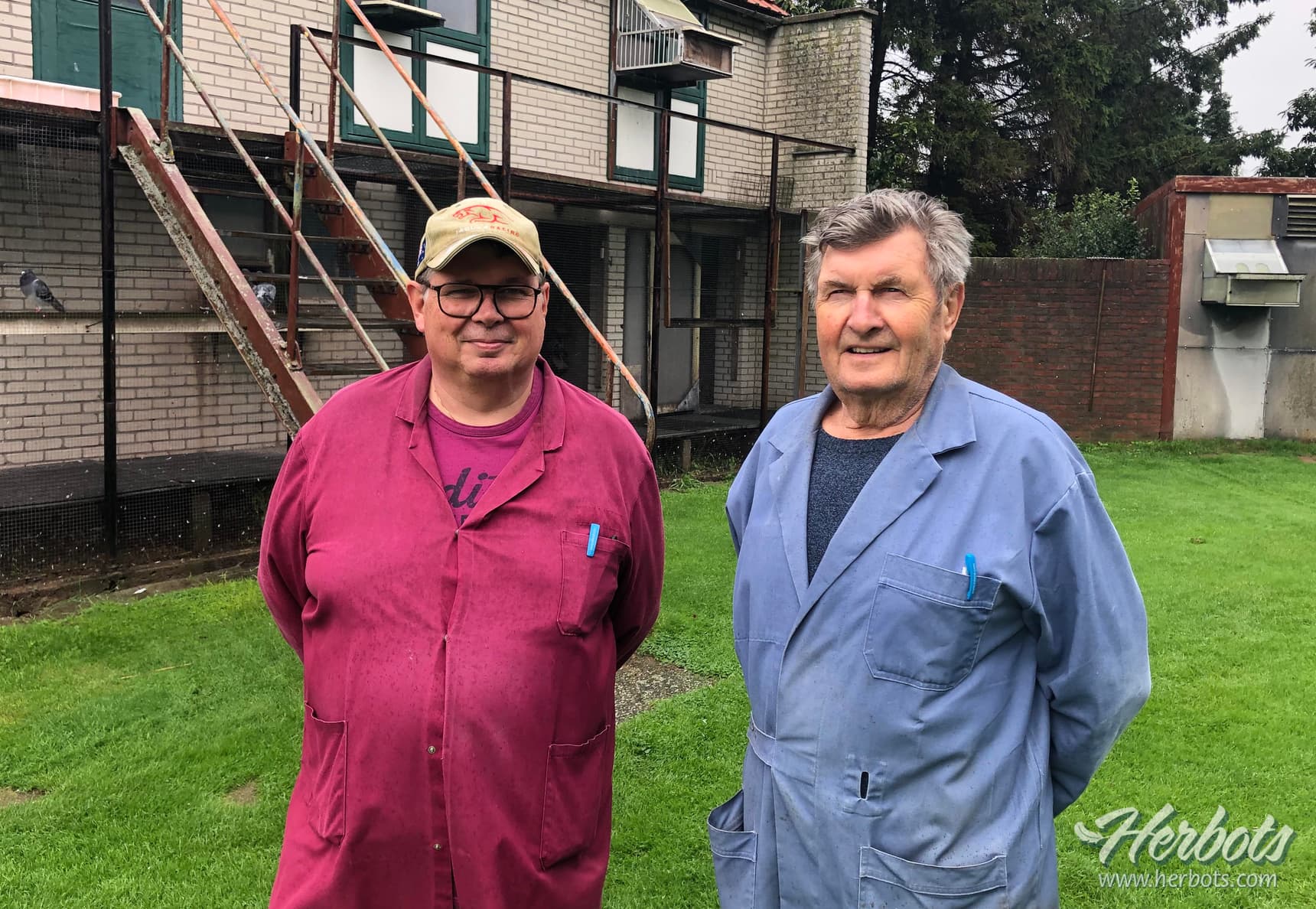 Bert Martens & Son from Elsloo (NL) win 1st Nat Sector B1 Lorris 4,157 pigeons