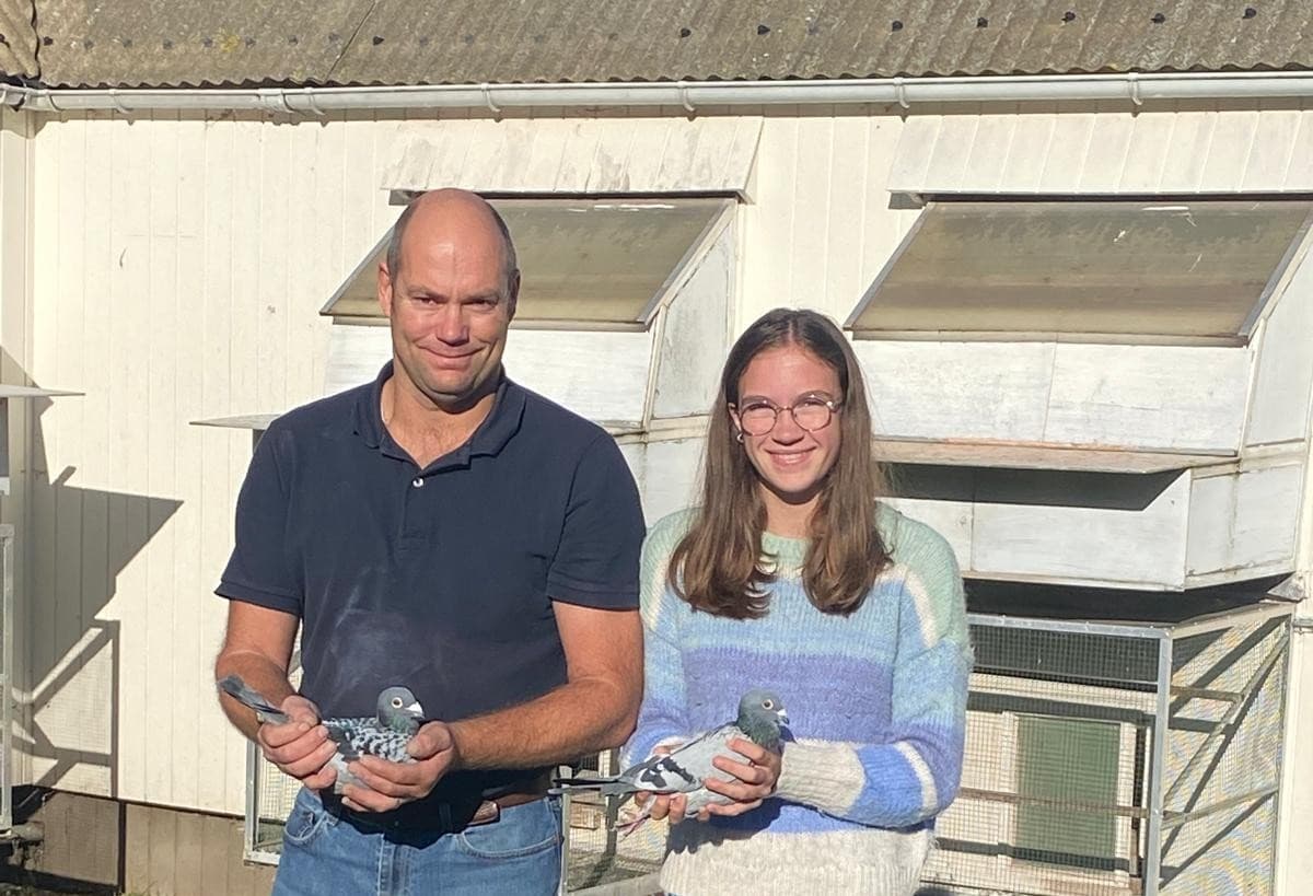 Verleije Davy & Amber winnen 1e prov. Limoges van 1.934 oude duiven.